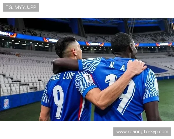 申花2-0首尔迎亚冠首胜阿苏埃破门安德烈路易斯再添关键一击 申花2-0首尔迎亚冠首胜阿苏埃破门安德烈路易斯再添关键一击